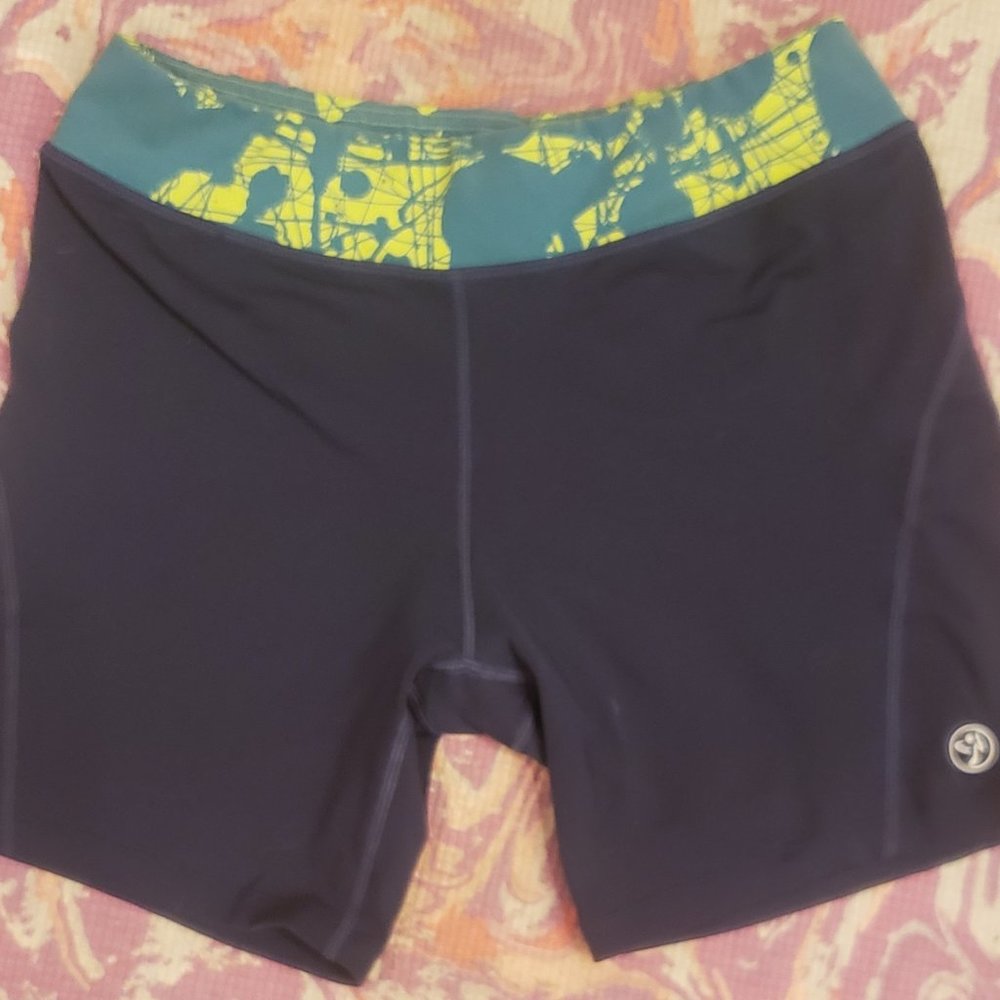Shorts biker spandex yoga activewear Zumba medium